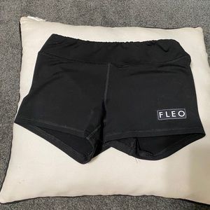 Fleo black 3.25